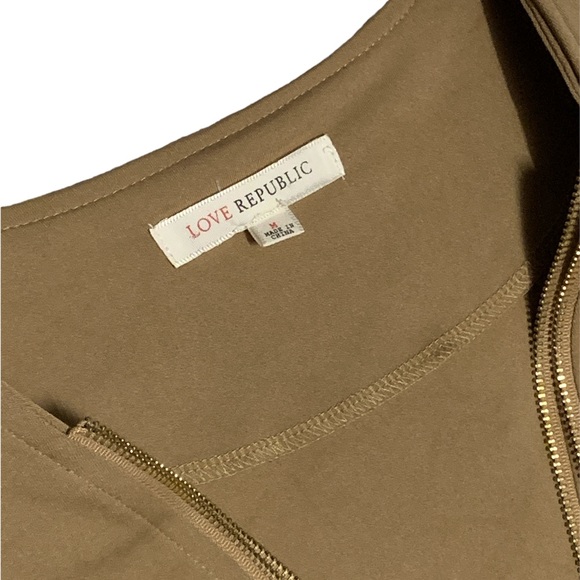 Love Republic Beige blazer with gold zipper detail - Picture 2 of 4